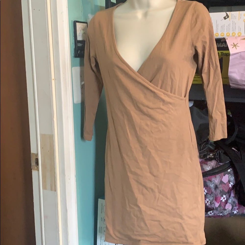 Camel wrap dress quarter sleeve
